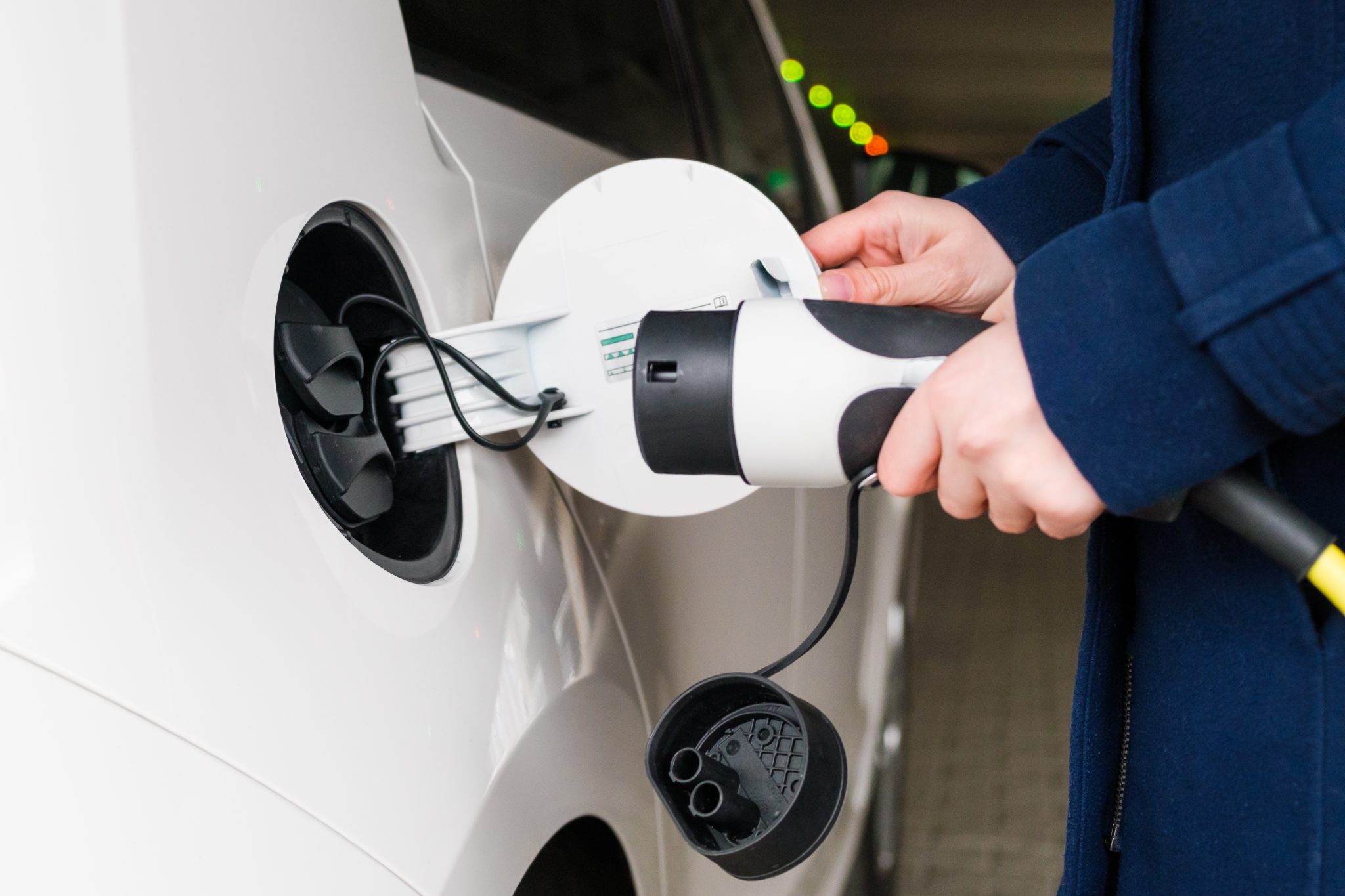 Global Electric Vehicle (EV) Market Trends Global Electric Vehicle (EV) Market Trends